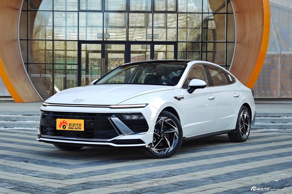 2024款索纳塔 1.5T Max