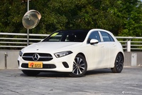 2022款奔驰A级 改款 A 200 动感型