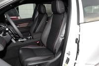 2022款发现运动版 改款 249PS R-Dynamic SE 性能科技版 5座