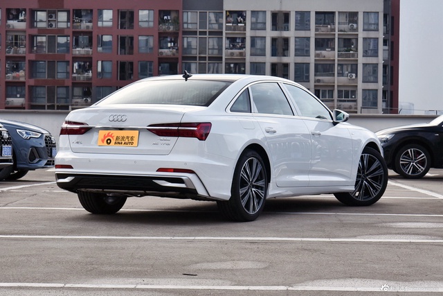 奥迪A6L