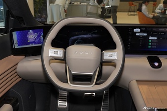 2026款奥迪E5 Sportback 钦定性能quattro型