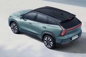 2025款博越L 2.0TD DCT基本型 官图