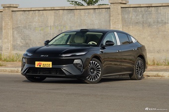 2026款海豹08 DM-i 400KM尊贵型
