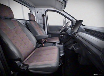 2025款 3.8米 汽油 2.0L 单排 旗舰版 官图