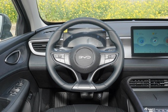 2026款海豹05 DM-i 210KM尊贵型