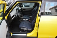 2025款MINI 2.0T COOPER S 艺术家 五门版