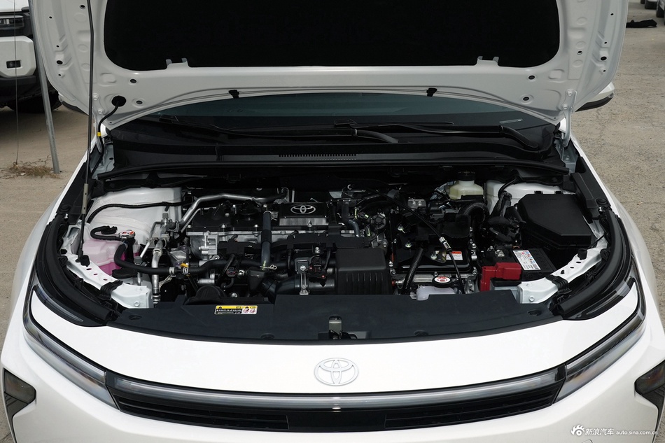 2026款卡罗拉 1.8L 双擎 先锋版