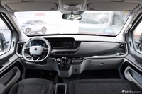 2024款先锋官V 多功能版 2.0T 手动中轴中顶 7座