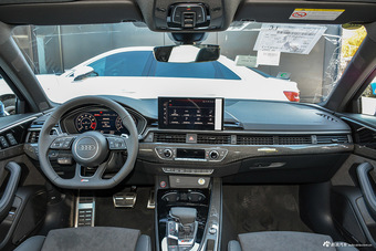 2024款奥迪RS 4 Avant 燃擎版图片