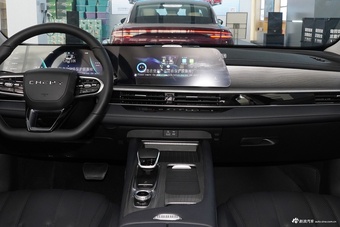 2025款风云A8 70km 标准型