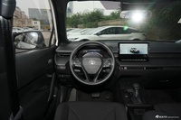 2026款卡罗拉锐放 2.0L 先锋版