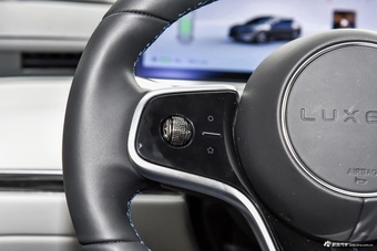 2024款智界S7 Max后驱长航智驾版