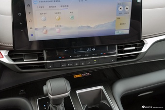 2026款格瑞维亚 2.5L混动 尊爵MAX四驱版