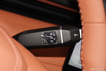 2025款深蓝S07 215Max 深蓝智驾AD PRO增程版