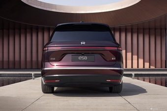 2026款蔚来ES8 M42星云红 官图