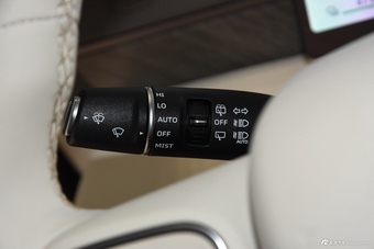 2025款魏牌 高山 四驱高山8