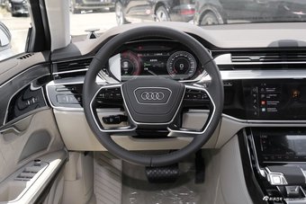 2026款奥迪A8L 55 TFSI Horch创始人版