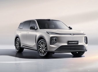 2025款长安启源Q07 215智驾旗舰型 官图