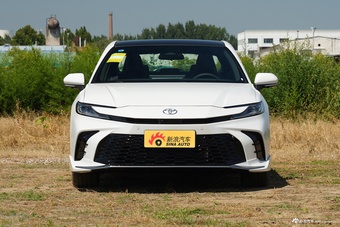 2027款凯美瑞 双擎 2.0HXS 运动Plus版