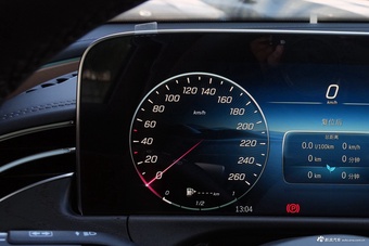 2026款奔驰E级 260 L 经典型