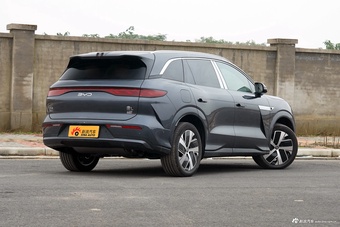 2025款唐L DM 200KM四驱激光雷达旗舰型