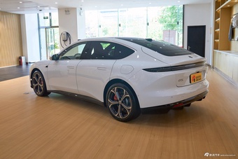 2025款蔚来ET5 75kWh