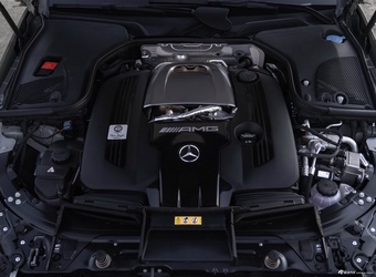 2025款AMG GT 63 S E Performance 四门跑车 北美版 官图