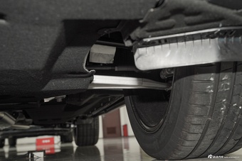 2026款红旗HS5 2.0T 两驱玄影版