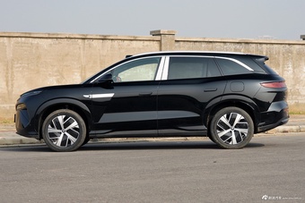 2025款唐L EV 670KM激光雷达尊享型