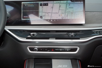 2025款宝马X5 xDrive 30Li M 运动套装