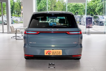 2026款魏牌V8X 豪华家庭版Ultra