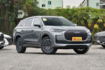 2025款瑞虎9 2.0T 双离合两驱豪享版 5座