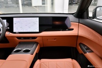 2025款长安CS75 PLUS 第四代 UItra 2.0T 新蓝鲸 擎风型