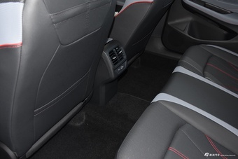 2025款凌渡L 280TSI DSG酷辣版