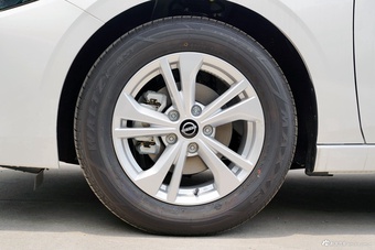 2025款轩逸 1.6L 真心版
