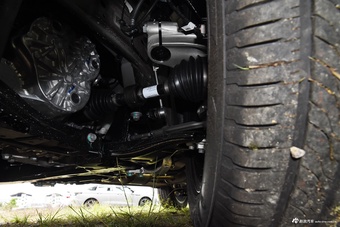 2025款瑞虎8 PLUS 1.6T 乘风版 7座