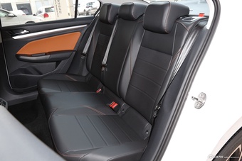 2023款宝来 200TSI DSG悦行PRO版