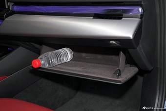 2026款宝马i5 eDrive 40L M运动套装