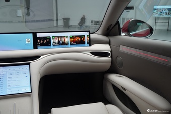 2025款智己L6 四驱性能版