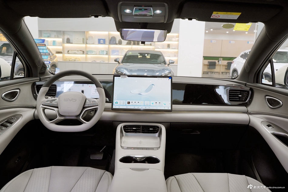 2025款海狮06 EV 605领航Pro版