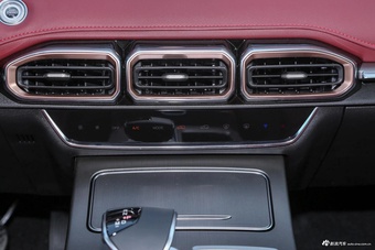 2023款捷途X70 PLUS 1.5T DCT自强PRO 5座