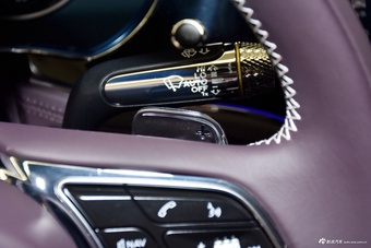 2024款欧陆 4.0T GT V8 雅度版