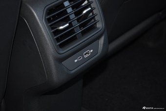 2025款凌渡L 280TSI DSG酷辣版