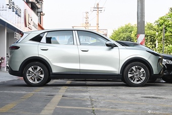 2025款悦意03 565km 畅享版