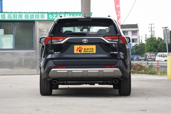 2024款RAV4荣放 2.0L CVT两驱风尚PLUS版