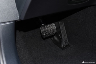 2025款奔驰E级 E 300 L 时尚运动型