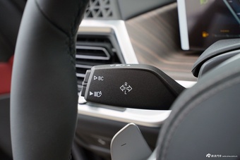 2025款宝马X5 xDrive 40Li M 运动套装