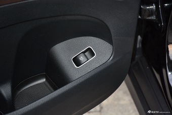 2023款奔驰GLE级 350 4MATIC 动感型