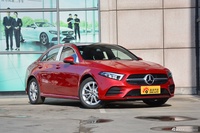 2022款奔驰A级 改款 A 200 L 运动轿车动感型