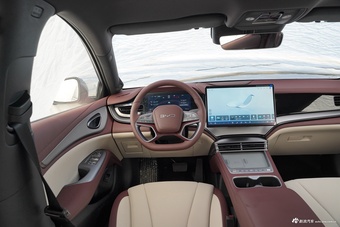 2026款海豹07 DM-i 1.5T 135km 尊贵型